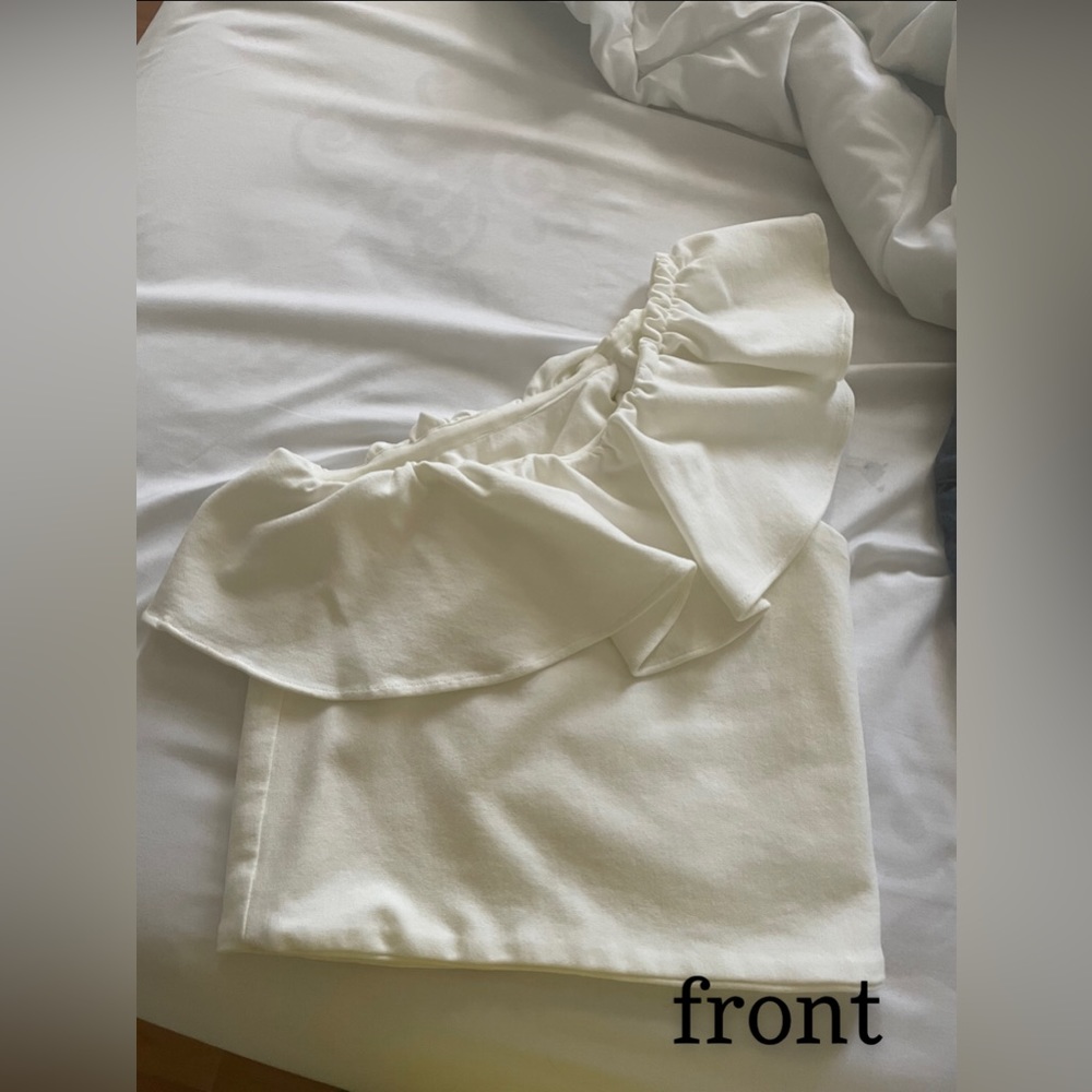 One shoulder white ruffle shirt from ACrendon